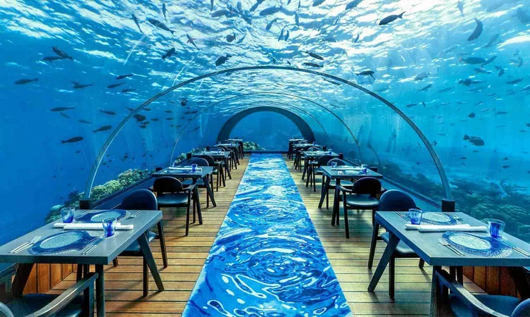 1599124814_5.8_Undersea_Restaurant1.jpg